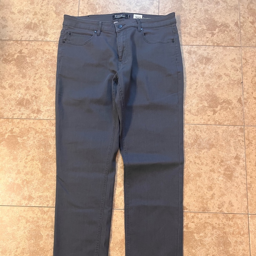 Mens gray Ezekiel 305 chopper pants
